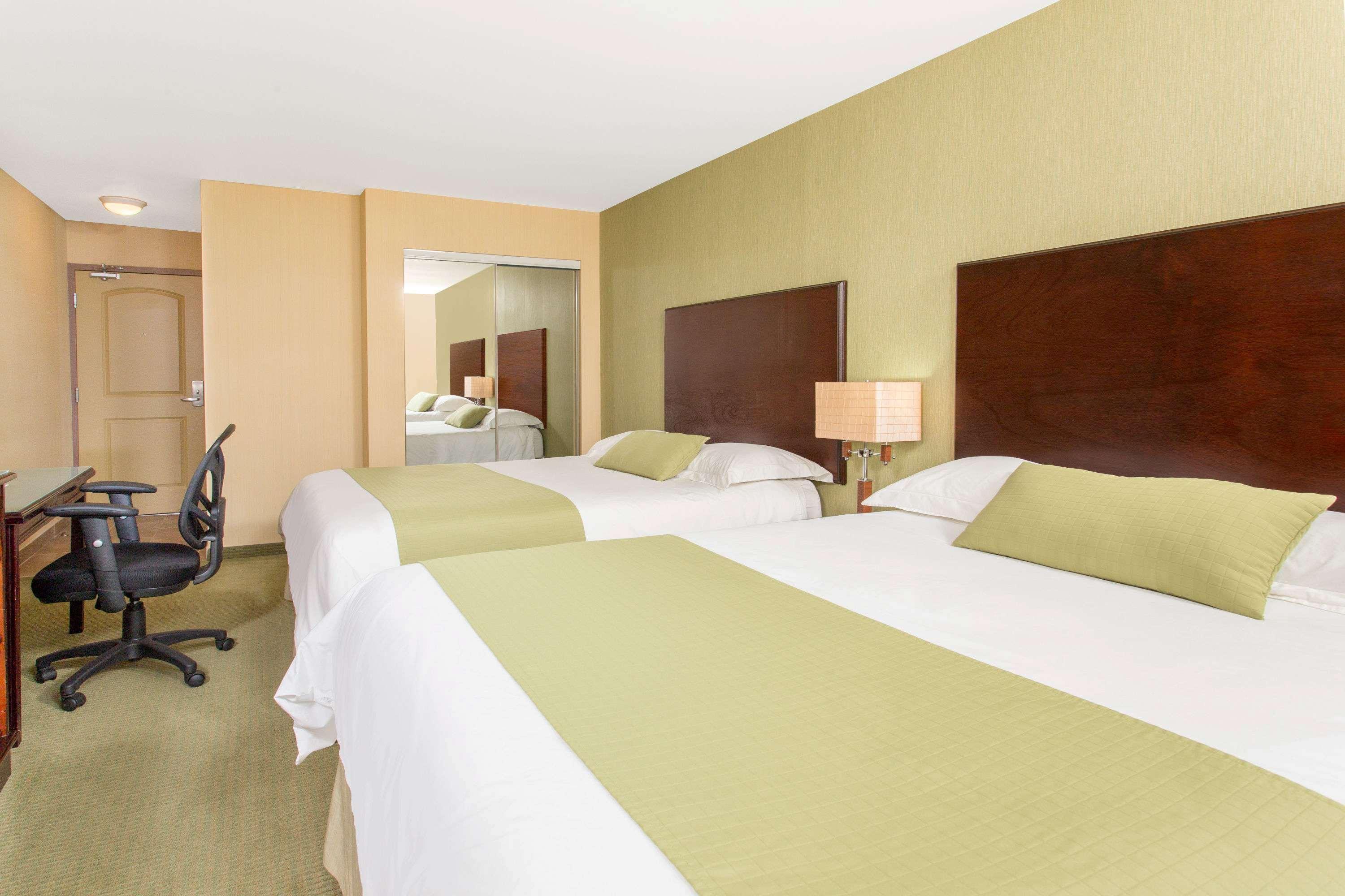 Ramada By Wyndham Williams Lake Eksteriør bilde