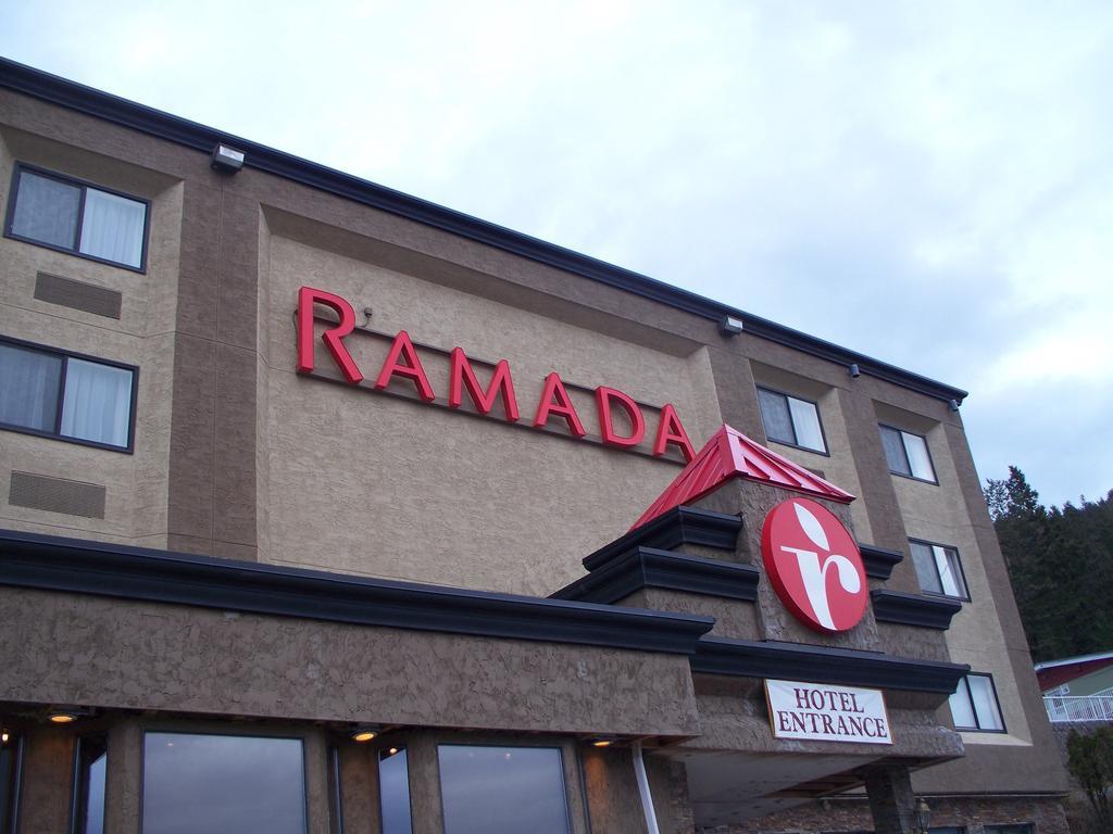 Ramada By Wyndham Williams Lake Eksteriør bilde